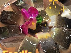 金牌鳗鱼半条-围炉肉舍•炭烤活鳗•丹东海鲜烤肉(步行街店)