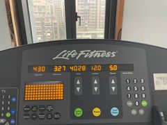 -梵臣游泳健身(康康谷店)