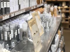 -MUJI无印良品(滨江宝龙城店)