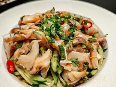 -鲜入唯煮·港式海鲜牛肉火锅(金宝街店)
