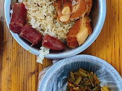 -梁阿婆廿年老牌扣肉糯米饭