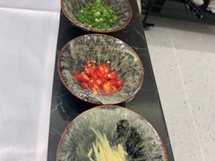 -红鼎豆捞·非遗鲍皇汤火锅(宝丰路店)