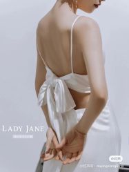 -Lady  Jane高端婚纱礼服馆