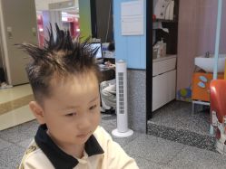 点击看大图 -Mengbaby·萌宝贝儿童理发(保利广场店)