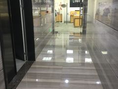 -LOGO眼镜·蔡司品牌折扣店(龙华清湖店)