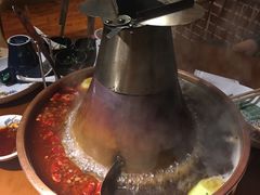 -年巴羊肉铺老铜锅(梅江店)