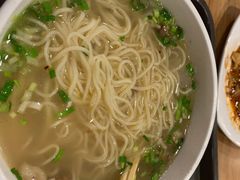 -西部马华清真兰州牛肉面·烧烤夜市(关东店)