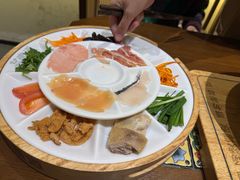 -芸南道·过桥米线(昆明老街旗舰店)