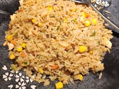 三文鱼炒饭-旺角里·榴莲鸡煲(兴华商场分店)
