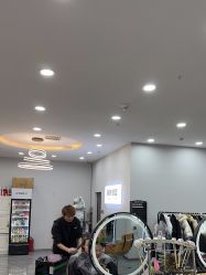 -藤野造型烫染·漂发