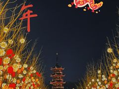 -龙华寺
