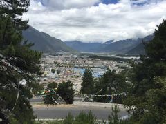 -比日神山