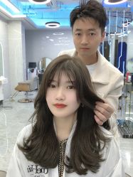 点击看大图 -ONE一家店造型设计机构