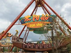 游乐设施-七彩云南欢乐世界