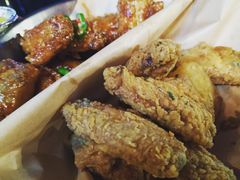 炸鸡翅一半一半-富乐满韩国正宗炸鸡韩国料理(虹泉路店)