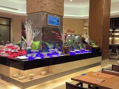 -亚龙湾希尔顿自助餐厅·海鲜·烧烤·沙滩BBQ·现场乐队