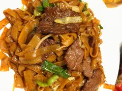 干炒牛河-稻香酒家·34年老字号·港式粤菜(汉街店)
