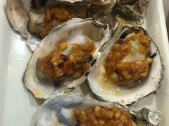 碳烤生蚝-鹏城人家海鲜酒家·23年老字号(较场尾店)