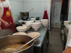 -文山荷鲜居(翠湖店)