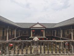-清风小镇闯关东影视基地