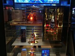 -酒廷1990-酒类新零售体验店(五角场店)
