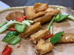 椒盐脆肉罗非鱼骨-水磨农庄