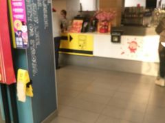 -麦当劳(乳山路店)