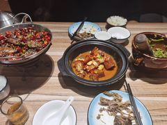 -三湘四水正宗湘菜(君峰路店)