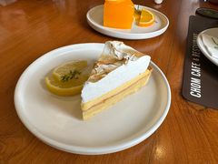 -Chom Cafe and Restaurant