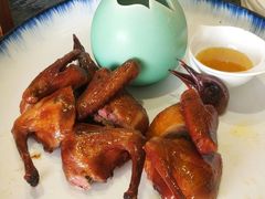 金牌烤乳鸽-夜宴江景餐厅