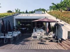 -UNI UNI(环亚凯瑟琳店)