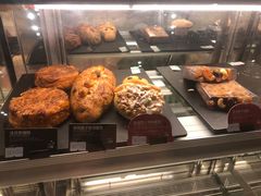 -星巴克臻选(舟山凯虹广场店)