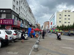 -解放路步行街                