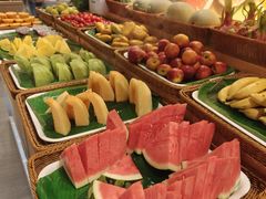 -山焱·炭火自助烤肉(周浦万达店)
