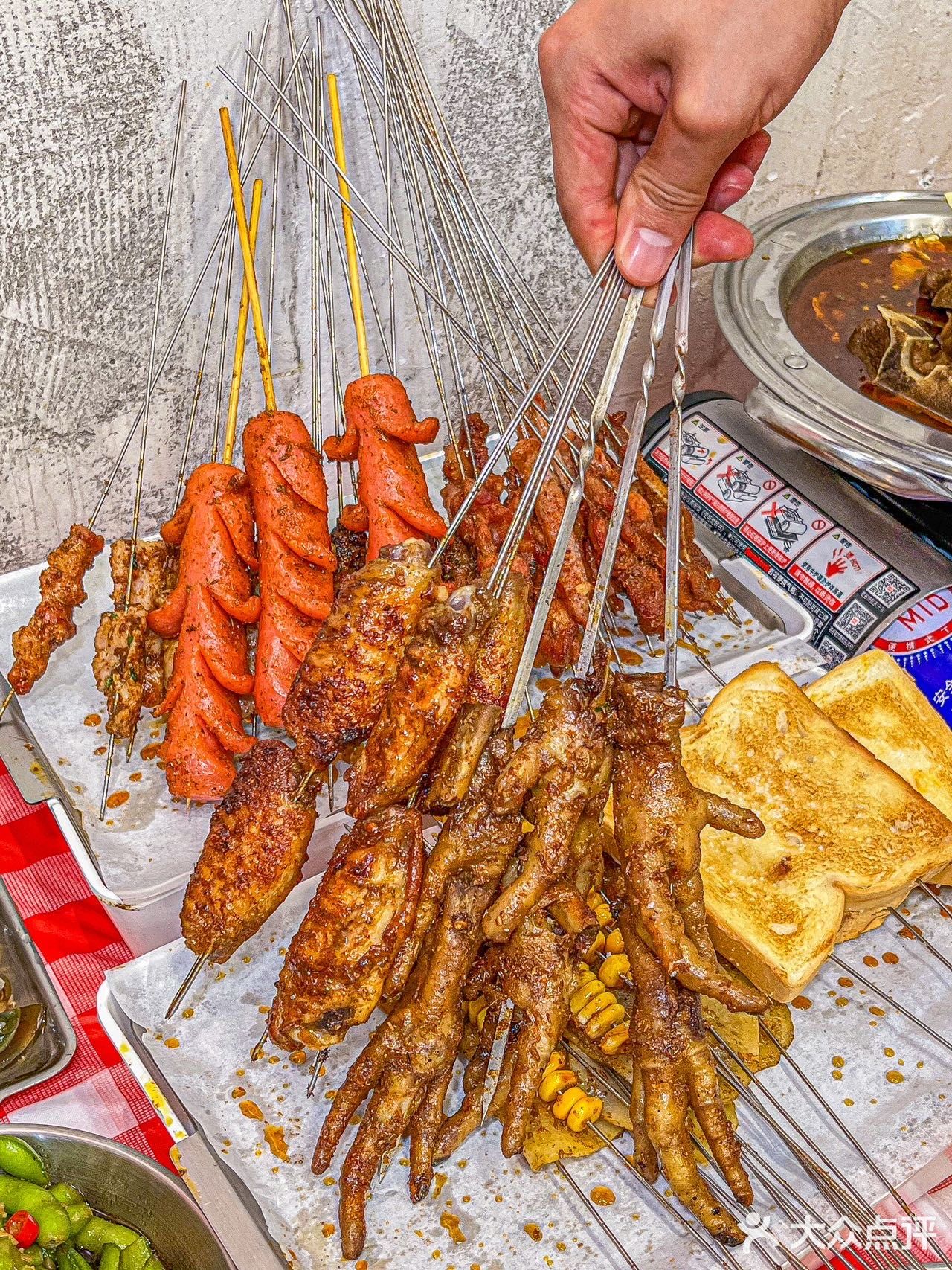 网友们没骗我曙光星城这家烧烤吼吼吃