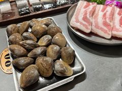 -围炉肉舍丹东海鲜烤肉·烤活鳗(步行街店)
