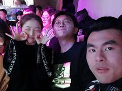 -MOSSO音乐酒吧·Live House(南京西路店)