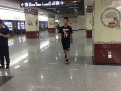 -一品天下(地铁站)