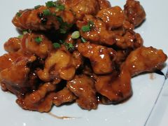 糖醋里脊-新天明砂锅鱼头煲