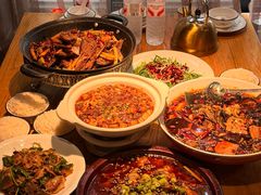 -小三峡食府(西五路店)