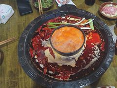 -黄潇洒老火锅(九眼桥宏济巷店)