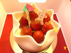-Salon de The de Joel Robuchon(外滩18号店)