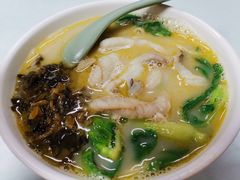 -明呈黄鱼面馆(斜土路店)