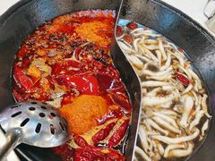 -憨铁匠老火锅(龙岗万科里店)