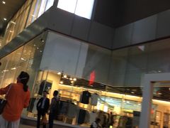 -百盛(莘庄店)