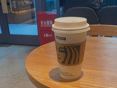 -星巴克(青岛火车北站候车大厅店)
