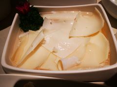 捞派黄喉-海底捞火锅(勒泰店)
