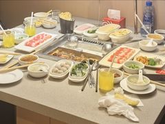-海底捞火锅(新松江路生日主题店)