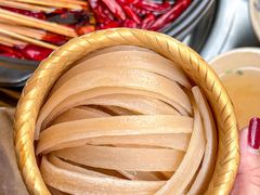 -郑记·古法黑砂锅串串(龙泉店)