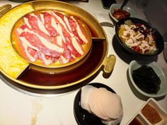 -猪啊牛呀羊啊铜盘烤肉(正大广场店)